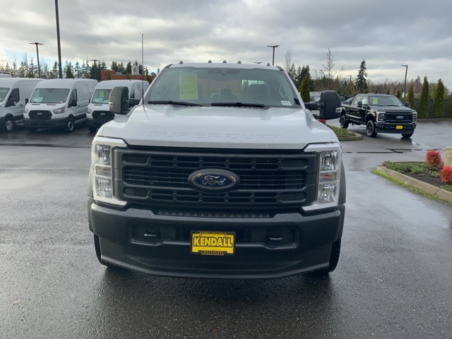 2024 Ford F-450 photo 2