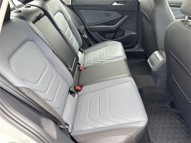 2025 Volkswagen Jetta 1.5T SEL photo 16