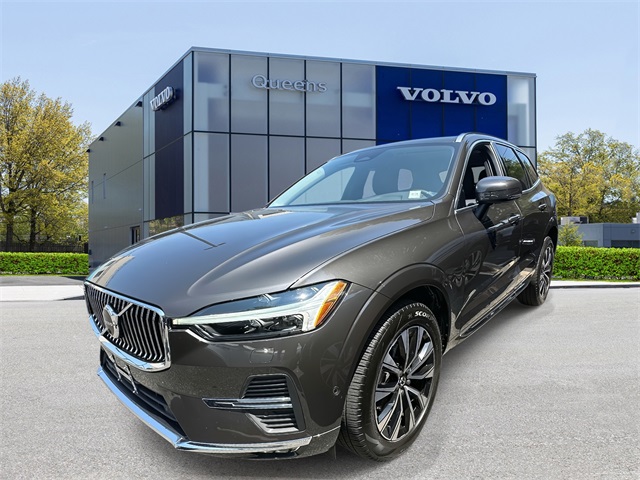 2023 Volvo XC60 B5 Plus photo 5
