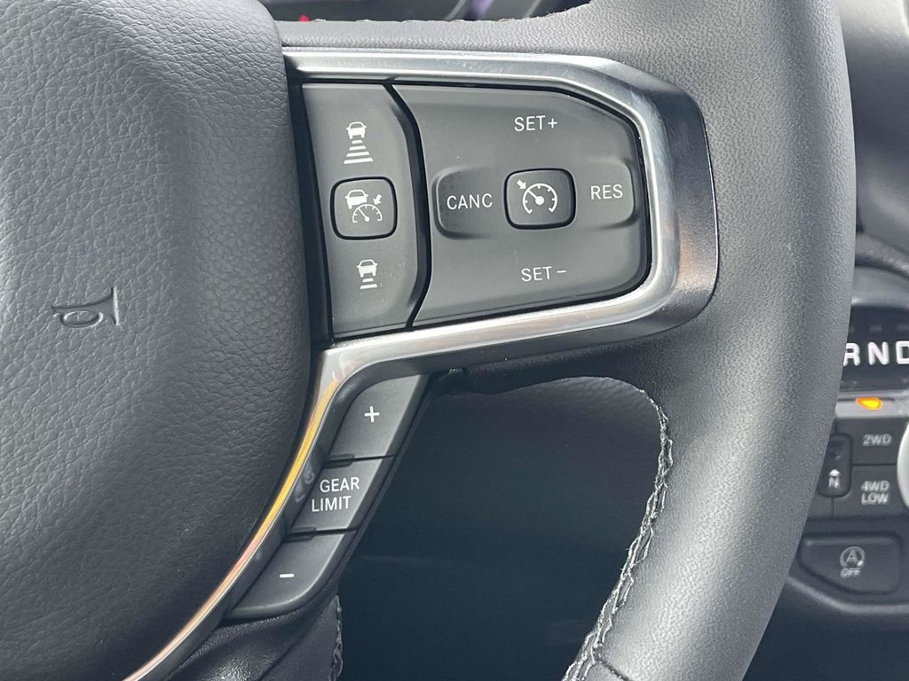 2025 Ram 1500 Big Horn Lone Star photo 29