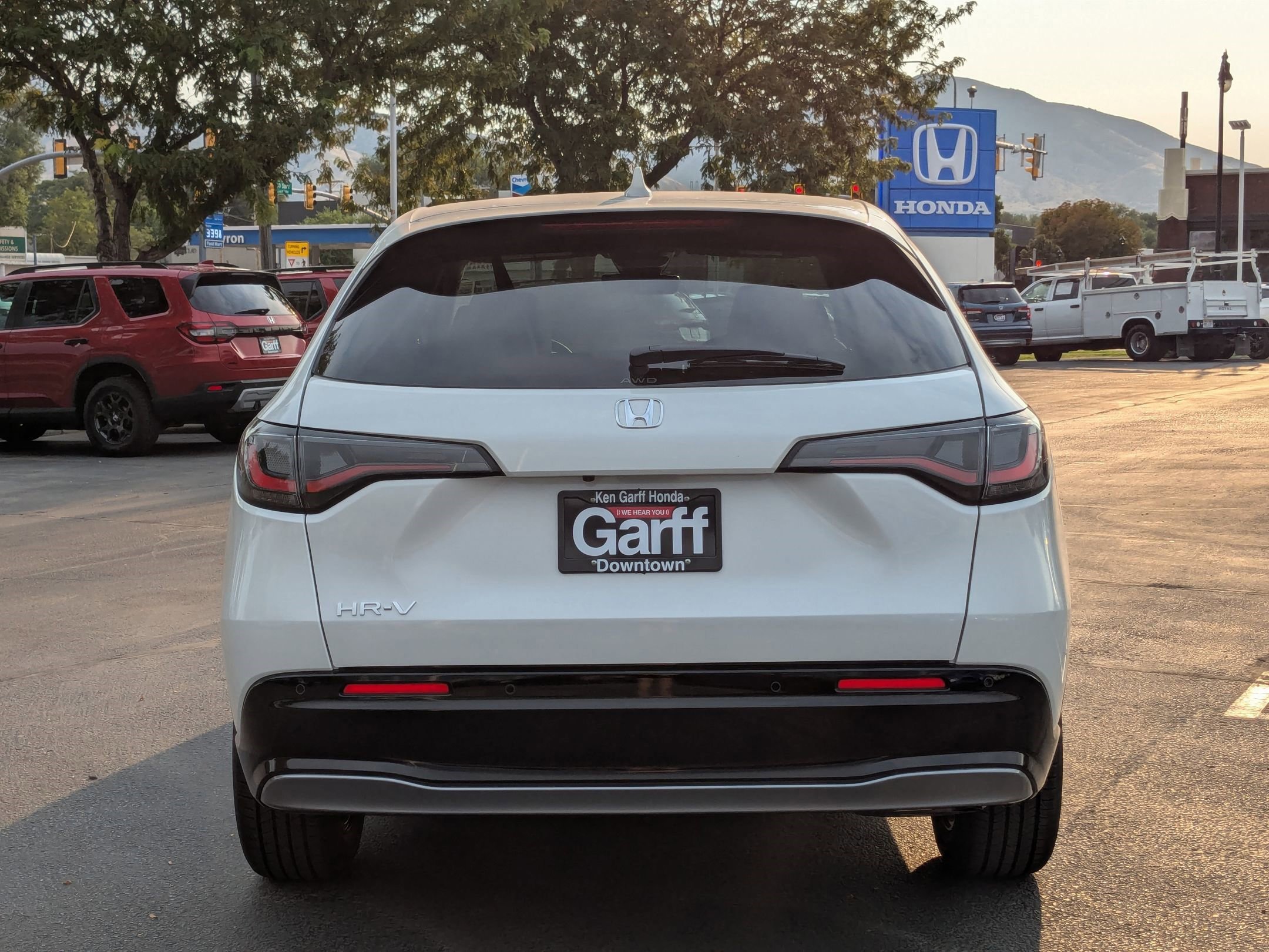 2026 Honda HR-V EX-L photo 3