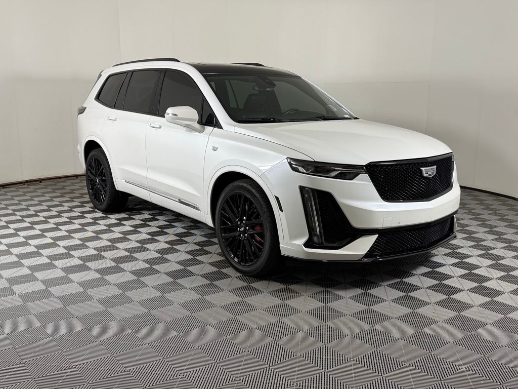 2023 Cadillac XT6 Sport's photo