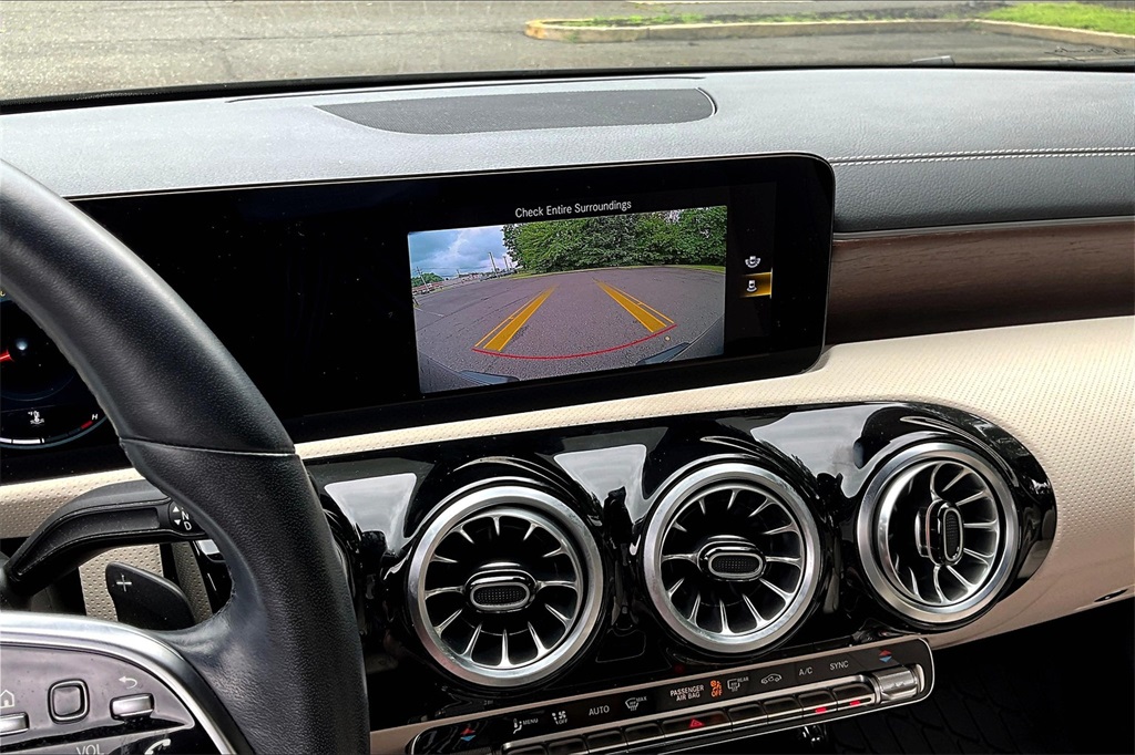 2023 Mercedes Benz CLA 250 4MATIC photo 23