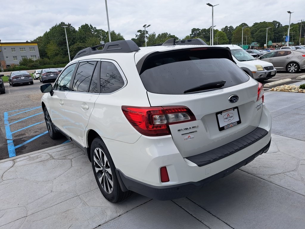 2017 Subaru Outback 2.5i Limited photo 7