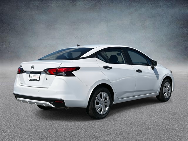 2025 Nissan Versa S photo 2