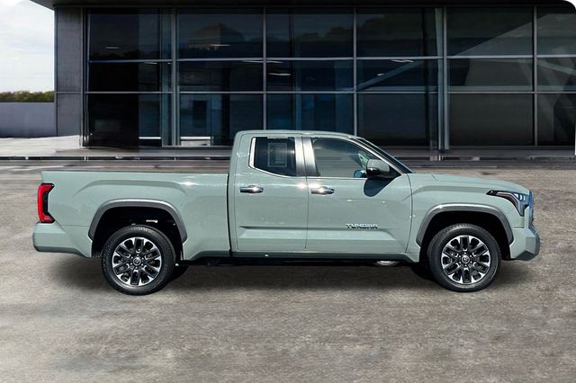 2024 Toyota Tundra Limited photo 3