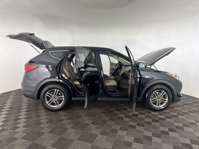 2017 Hyundai Santa Fe Sport Base photo 12