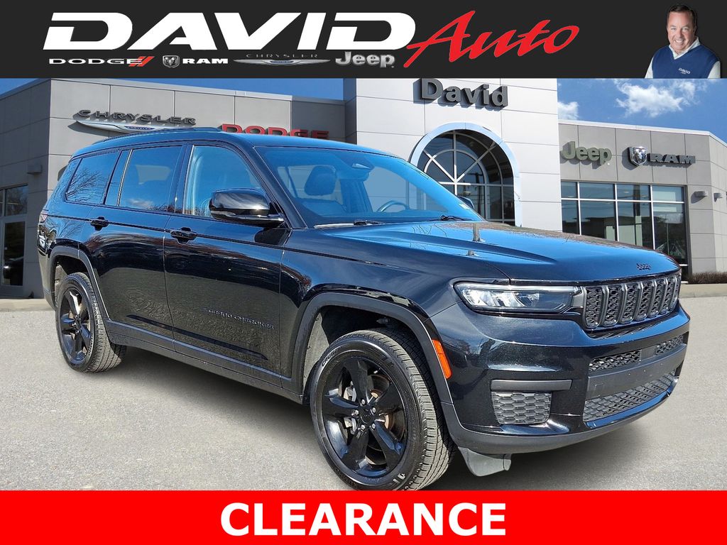 2023 Jeep Grand Cherokee L Altitude's photo