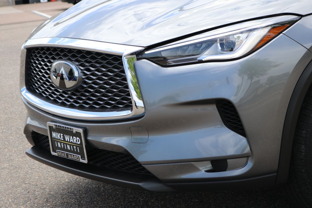 2025 Infiniti QX50 Luxe photo 9