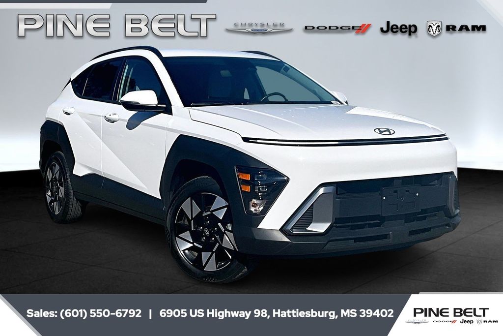 2025 Hyundai Kona SEL's photo