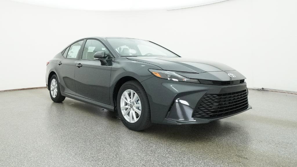 2026 Toyota Camry LE photo 30