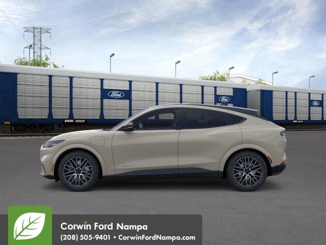2025 Ford Mustang Mach-E Premium photo 4