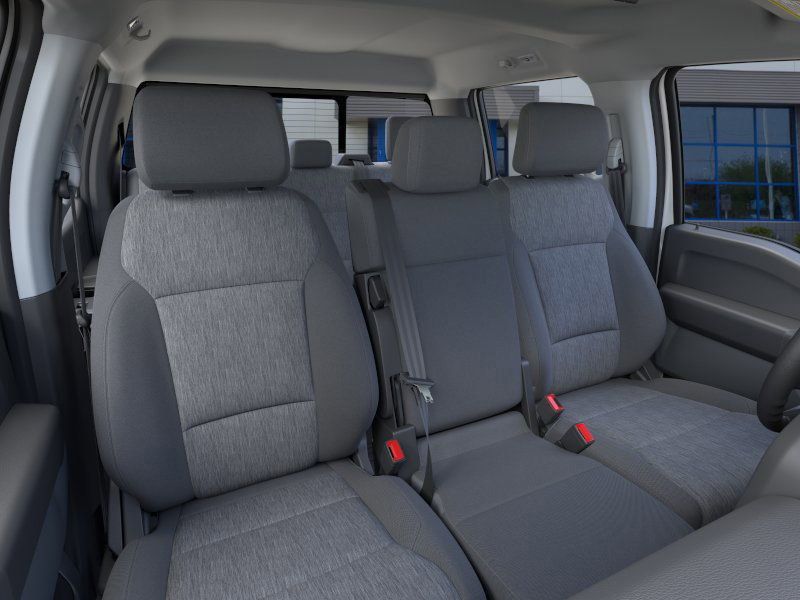 2025 Ford F-450 photo 9