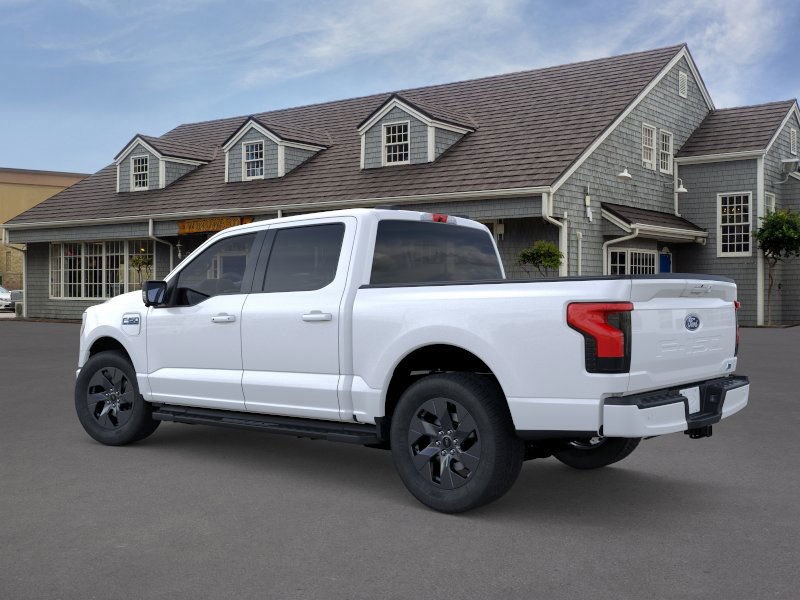 2025 Ford F-150 Lightning photo 2