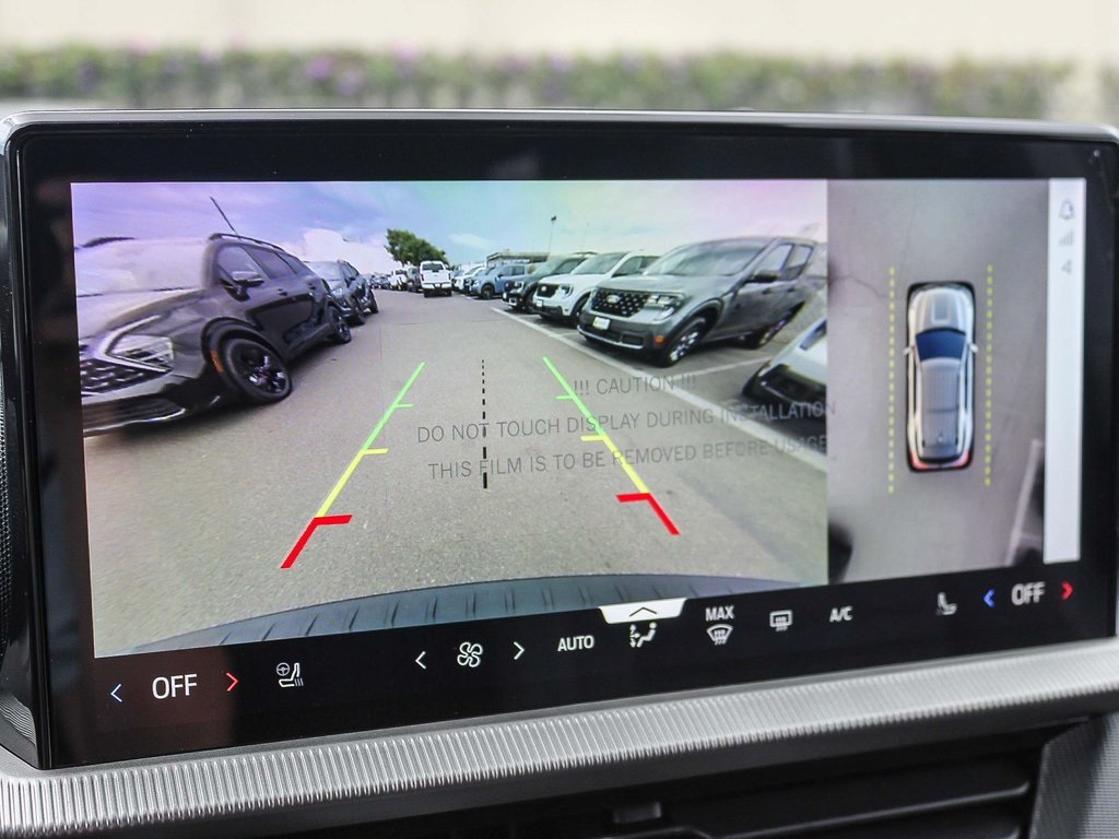 2025 Ford Explorer ST-Line photo 21