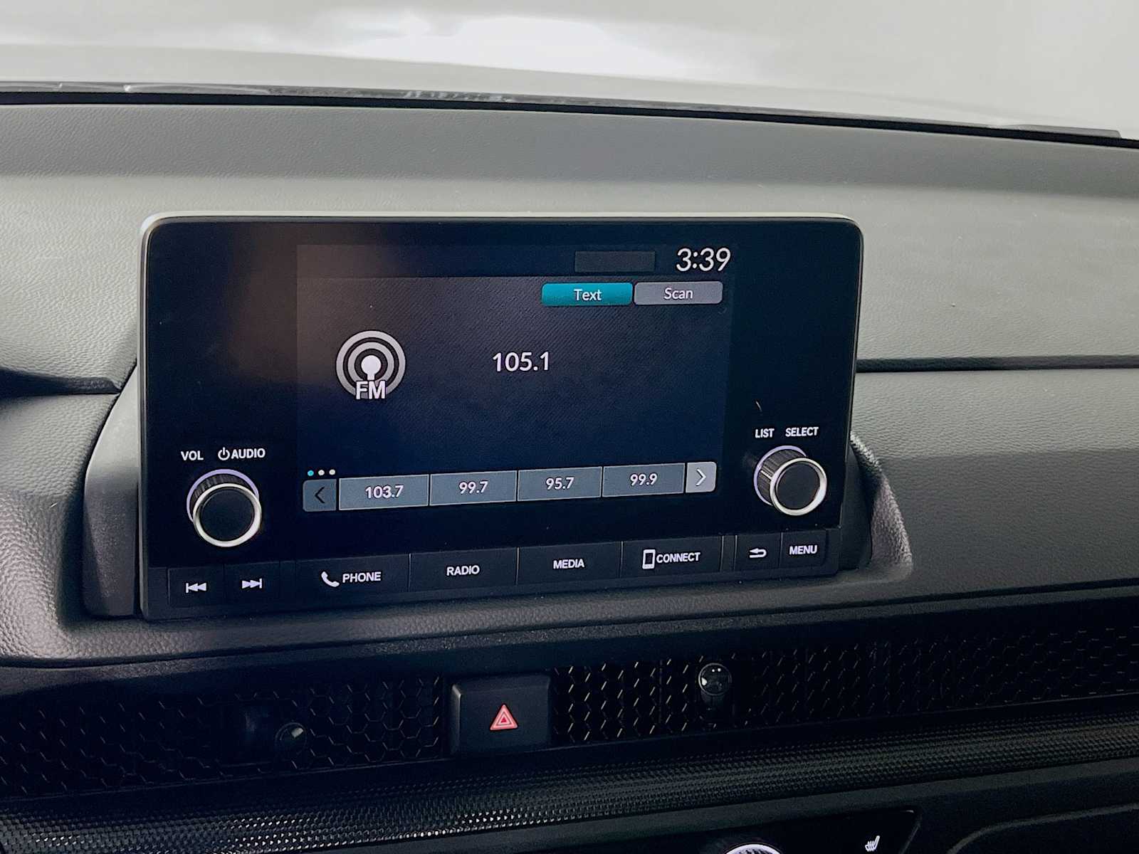 B2bb7d6a96fc769ba2c0b24047567f9b