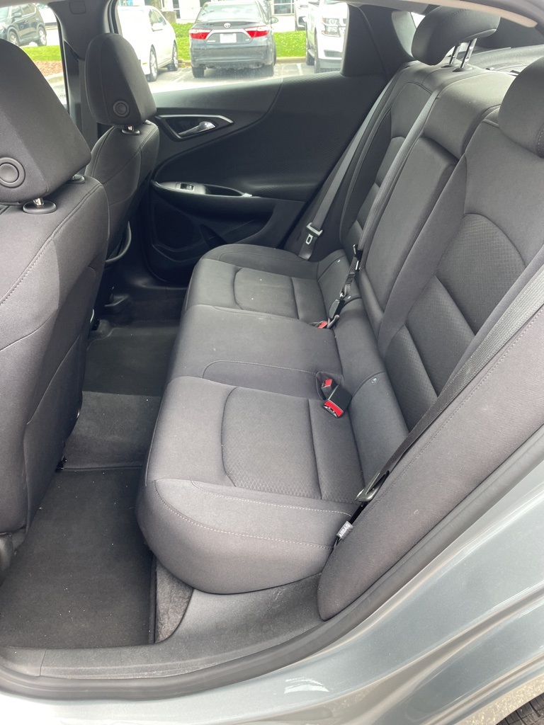 2024 Chevrolet Malibu 1LT photo 6