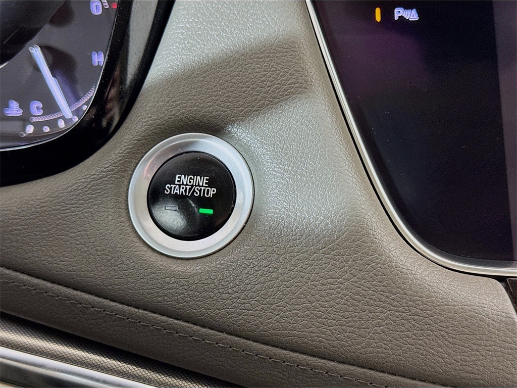 2017 Cadillac XT5 Luxury photo 37