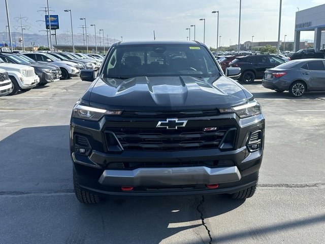 2026 Chevrolet Colorado Z71 photo 3