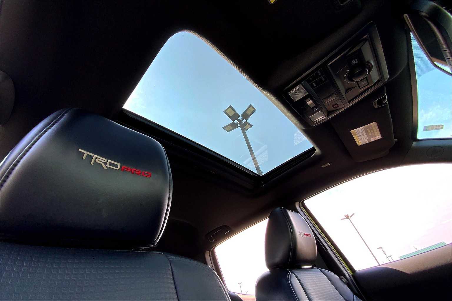 2022 Toyota Tacoma TRD Pro photo 13