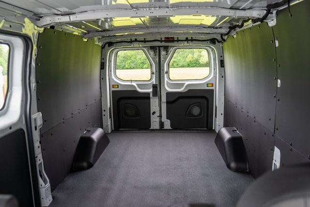 2024 Ford Transit Cargo Van photo 4