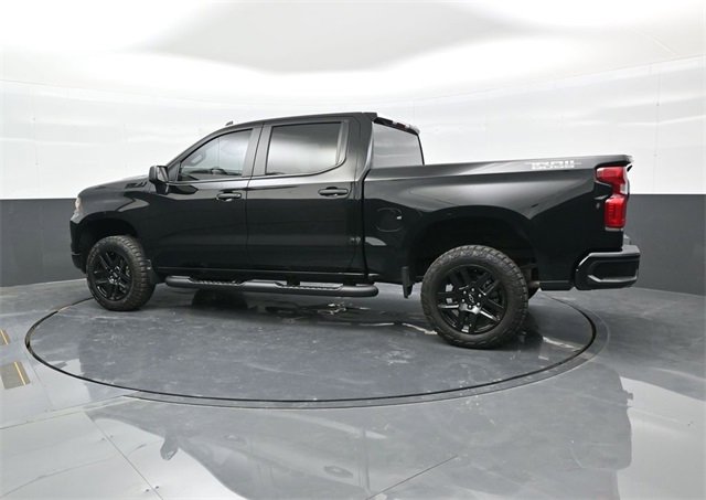2024 Chevrolet Silverado 1500 Custom Trail Boss photo 2