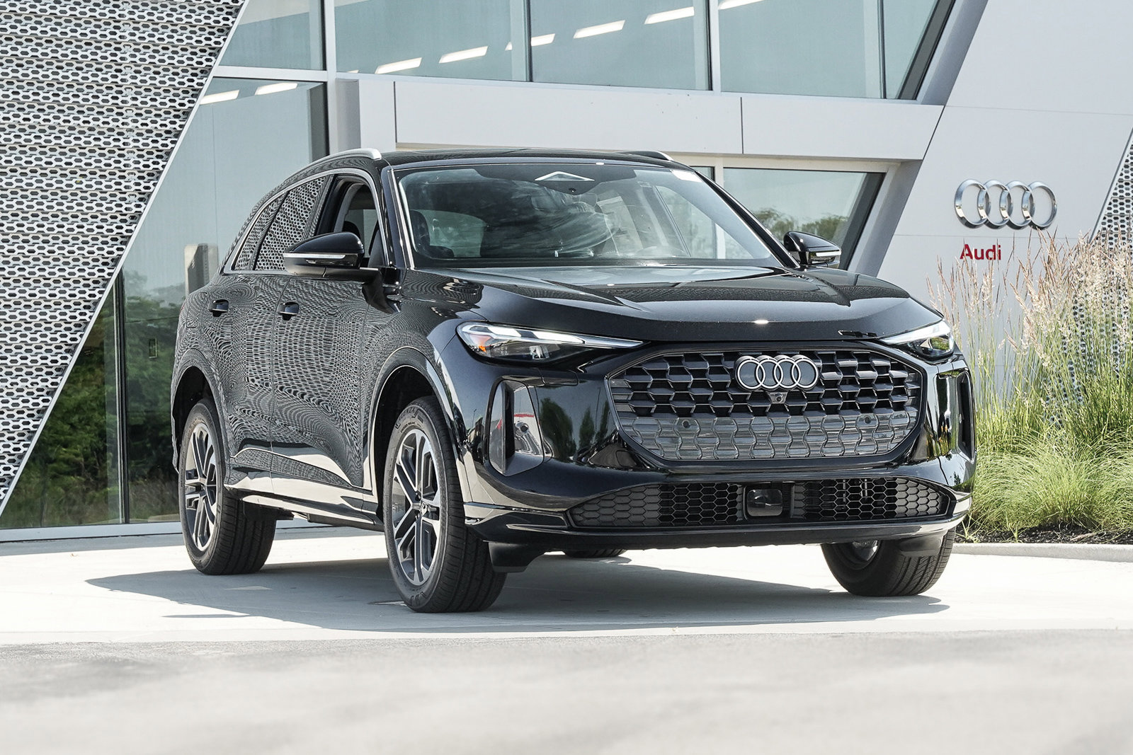 New 2025 Mythos Black Metallic Audi Premium image 1