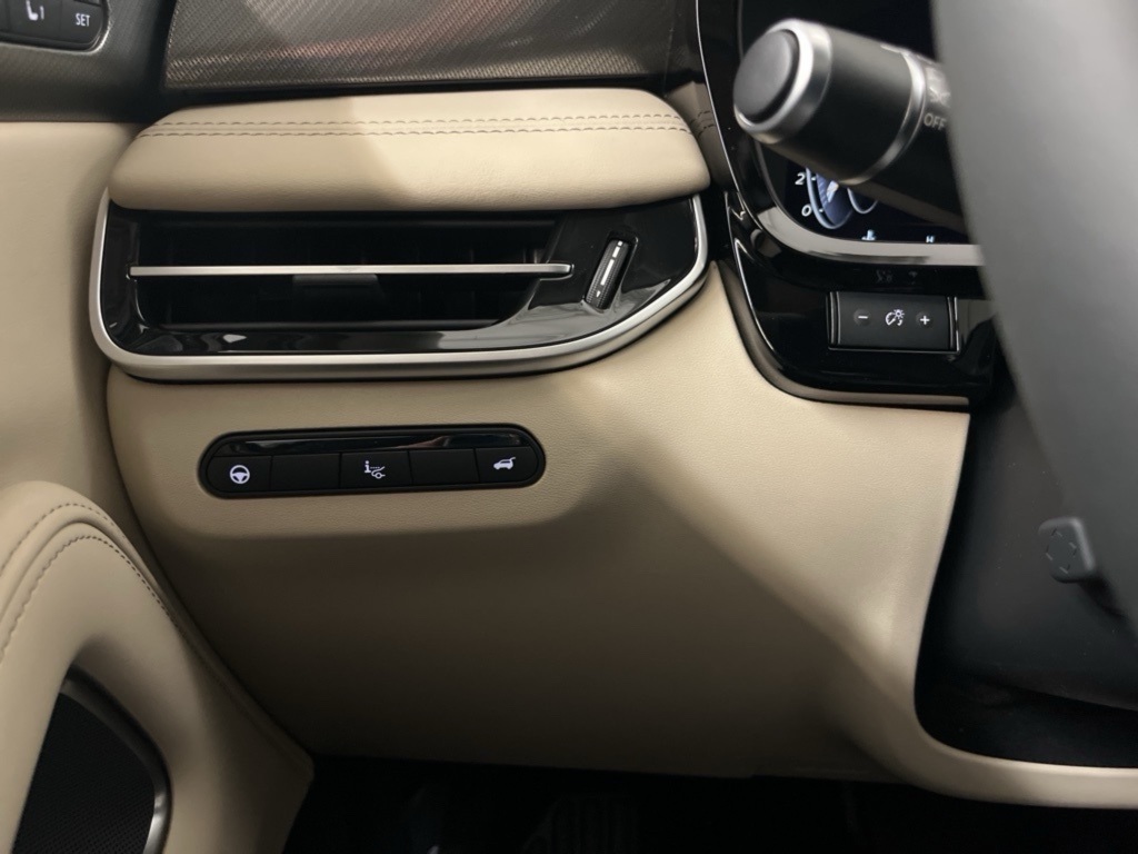 2025 Infiniti QX60 Luxe photo 27