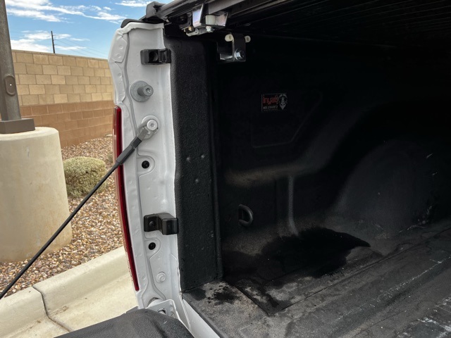 2022 Ram 1500 Classic Warlock photo 5
