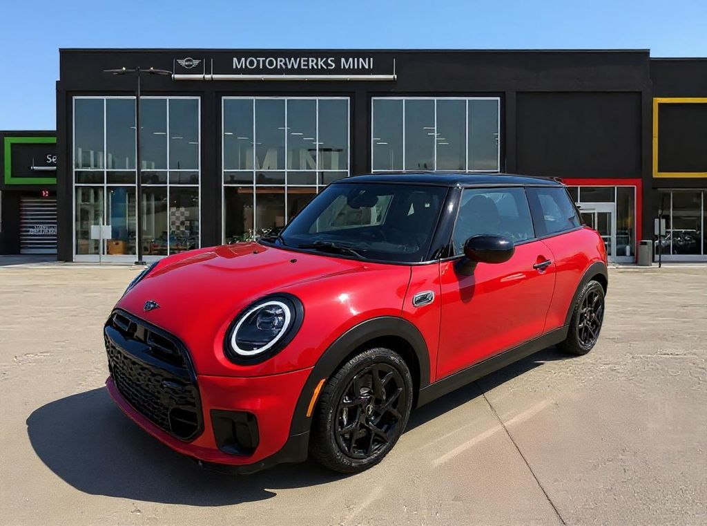 2026 MINI Hardtop 2 Door S's photo