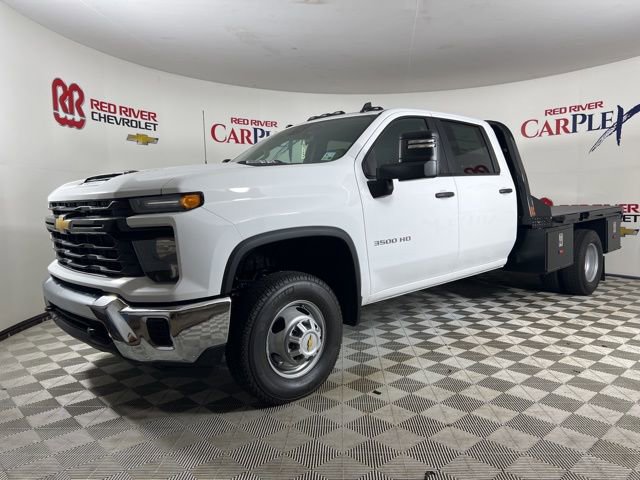 2025 Chevrolet Silverado 3500HD Work Truck photo 3