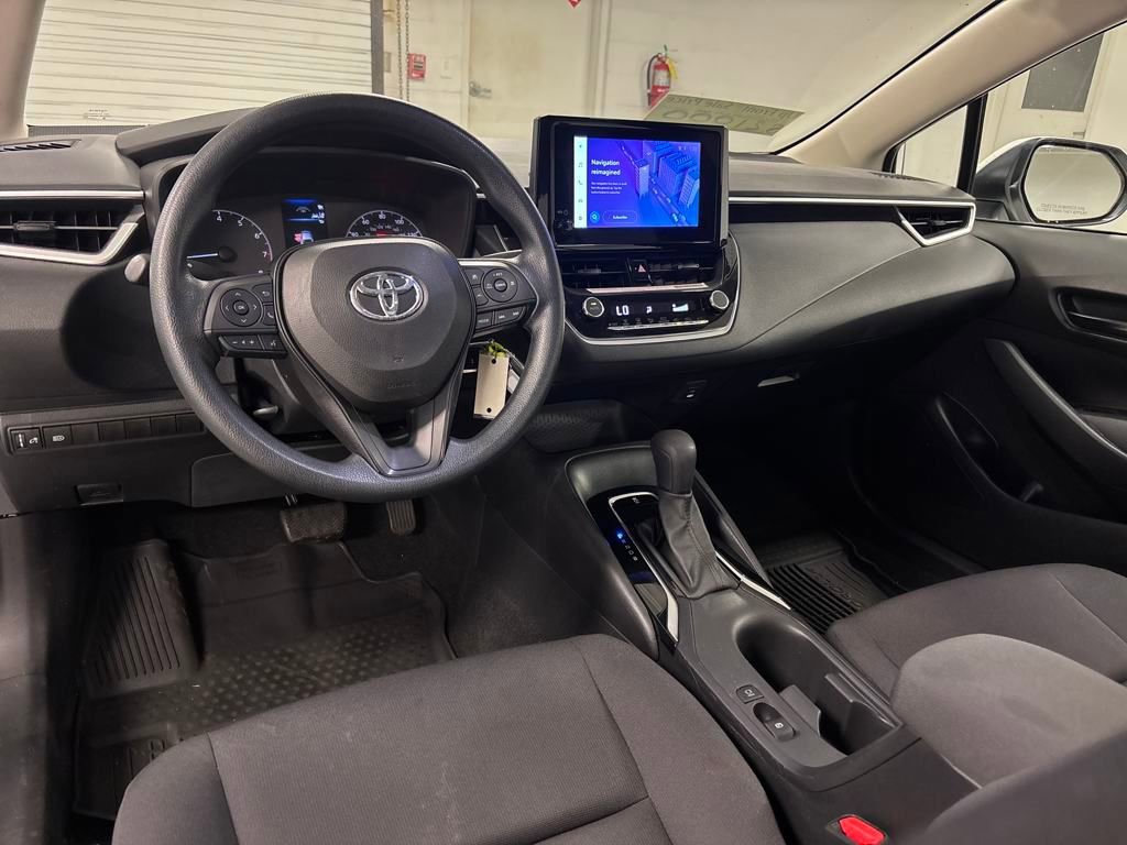 2023 Toyota Corolla LE photo 18