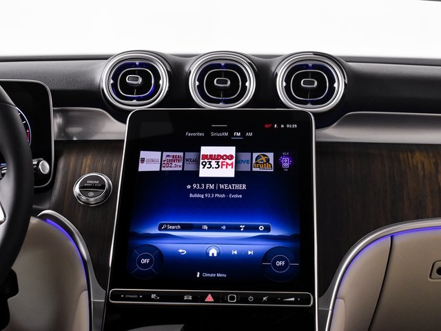 2026 Mercedes Benz GLC 300 photo 22