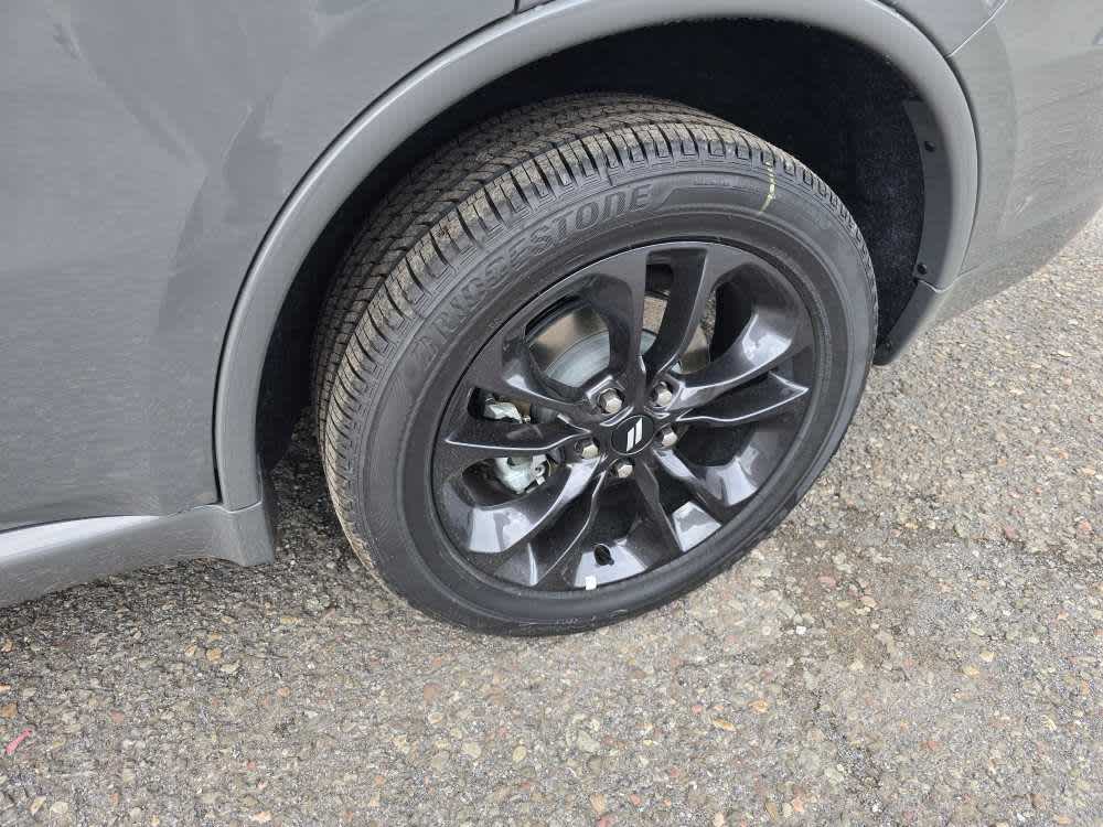2025 Dodge Durango GT photo 9