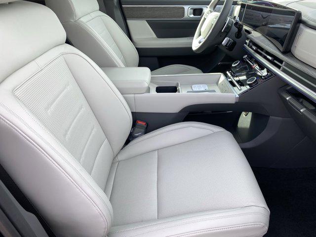 2026 Hyundai Santa Fe Calligraphy photo 4