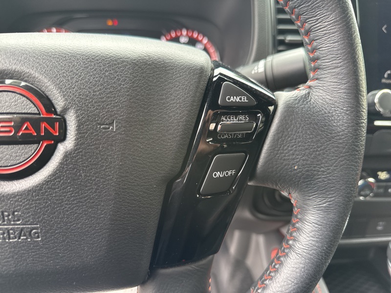 2023 Nissan Frontier PRO-4X Crew Cab photo 23