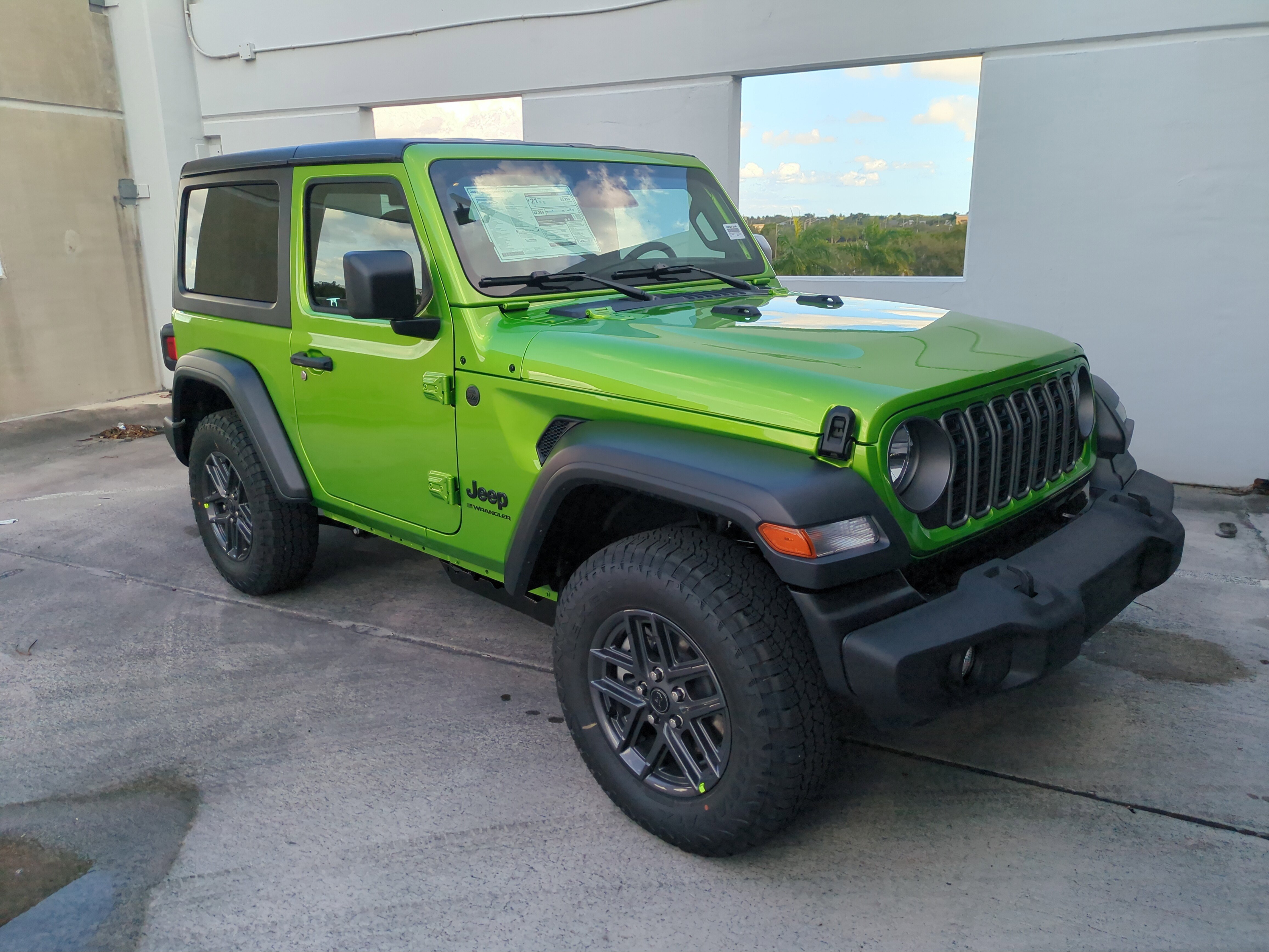 2026 Jeep Wrangler 2-Door Sport S's photo