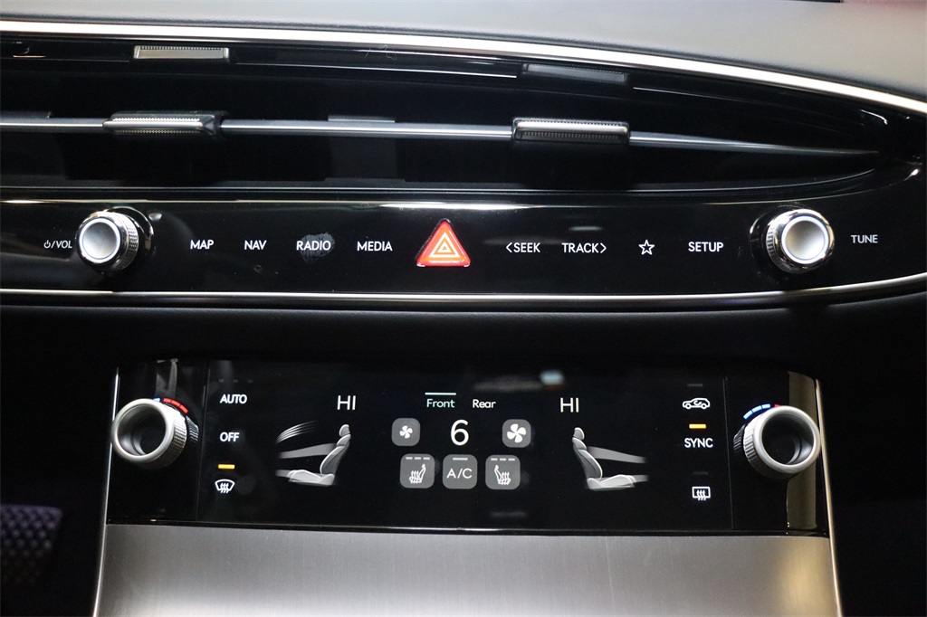 2026 Genesis GV70 2.5T Select photo 20