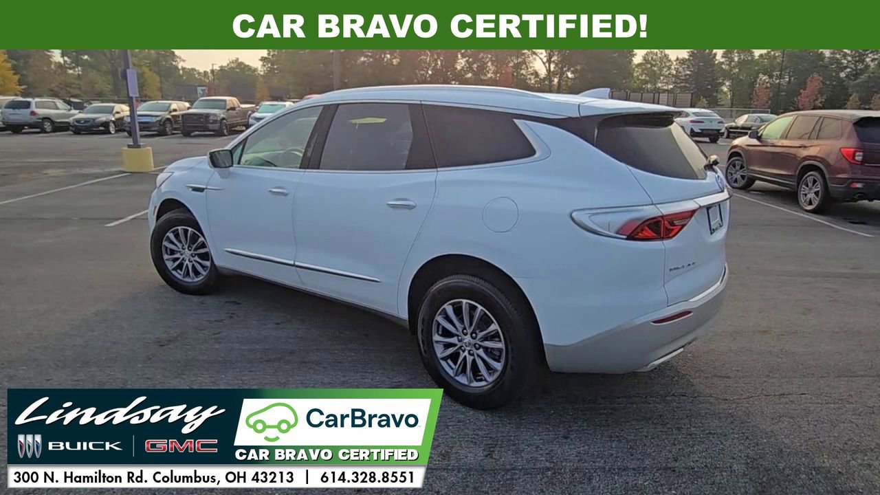 2024 Buick Enclave Essence photo 3