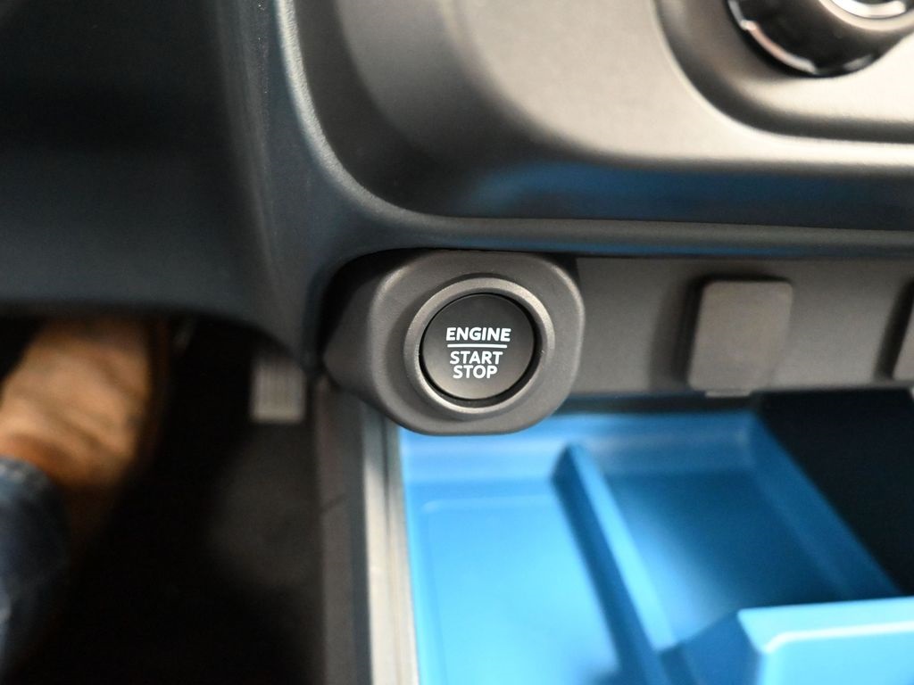 2025 Ford Maverick XLT photo 14