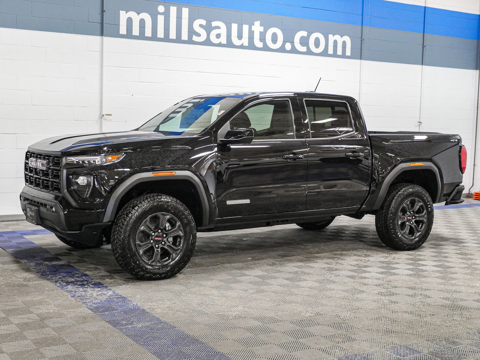 2025 Gmc Canyon Elevation photo 2