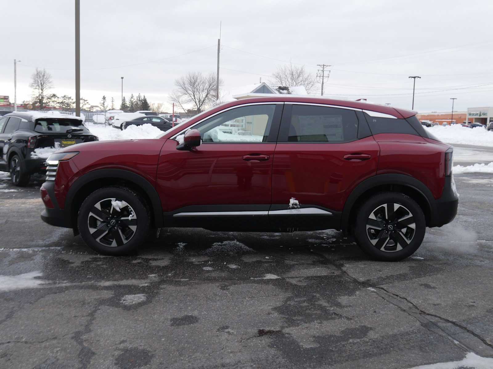 2025 Nissan Kicks SV photo 4