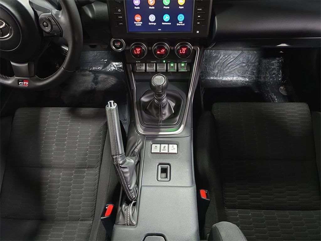2023 Toyota GR86 photo 19
