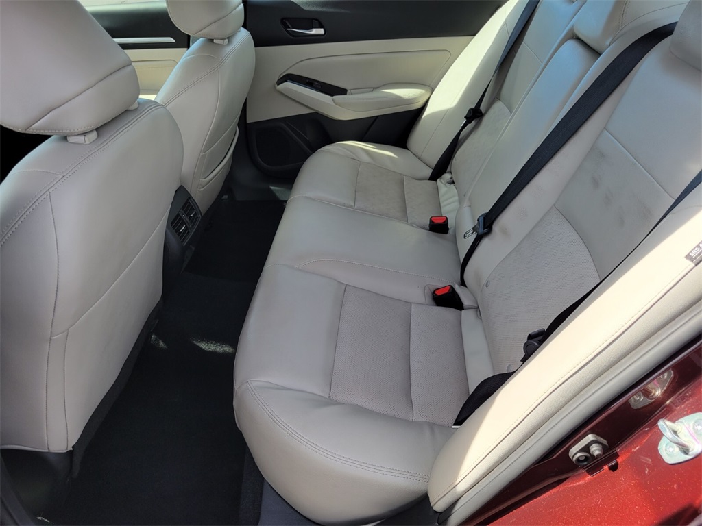 2023 Nissan Altima 2.5 SL photo 12