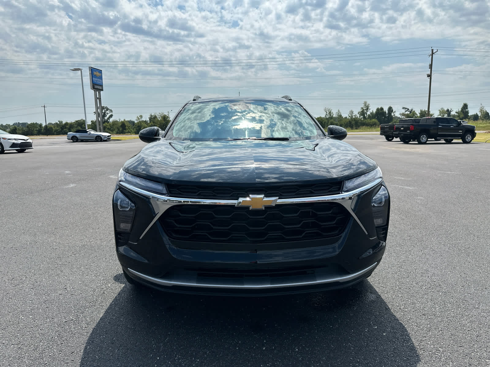 2024 Chevrolet Trax LT photo 8