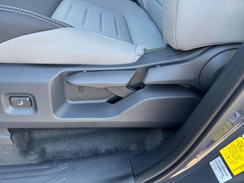 2025 Toyota Tacoma TRD Sport 4x4 Double Cab photo 9