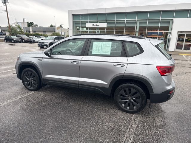 2023 Volkswagen Taos S photo 4