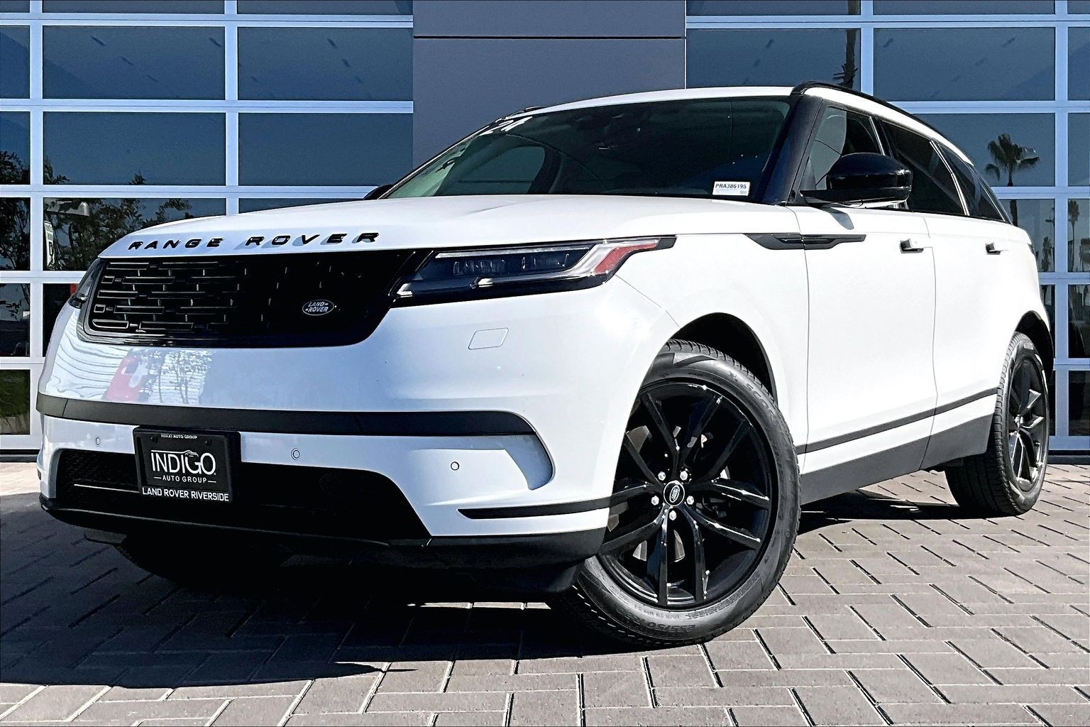 2024 Land Rover Range Rover Velar S's photo