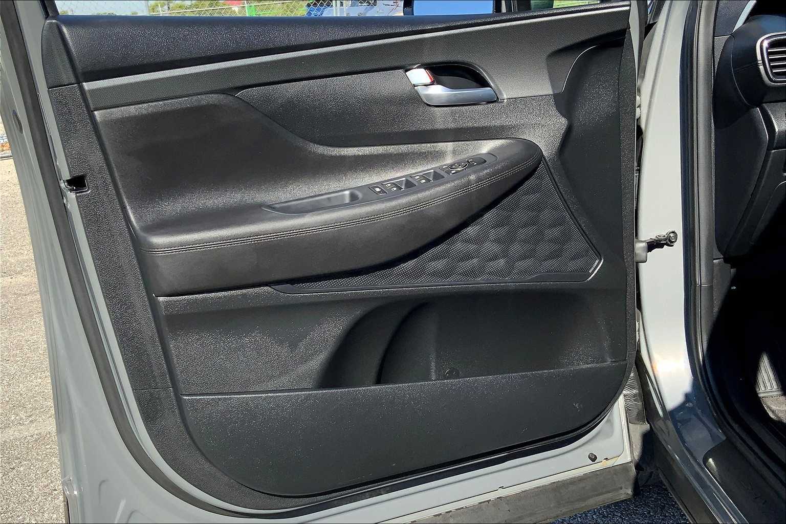 2022 Hyundai Santa Fe SEL photo 20