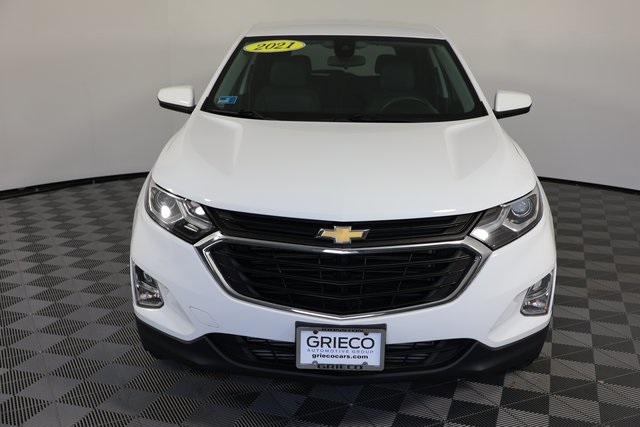 2021 Chevrolet Equinox LT photo 3